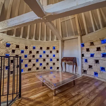 Manoir Xv Et Grange Avec Piscine Chauffee Privee Villa *