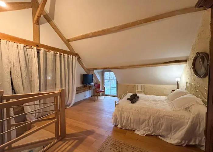 Manoir Xv Et Grange Avec Piscine Chauffée Privée