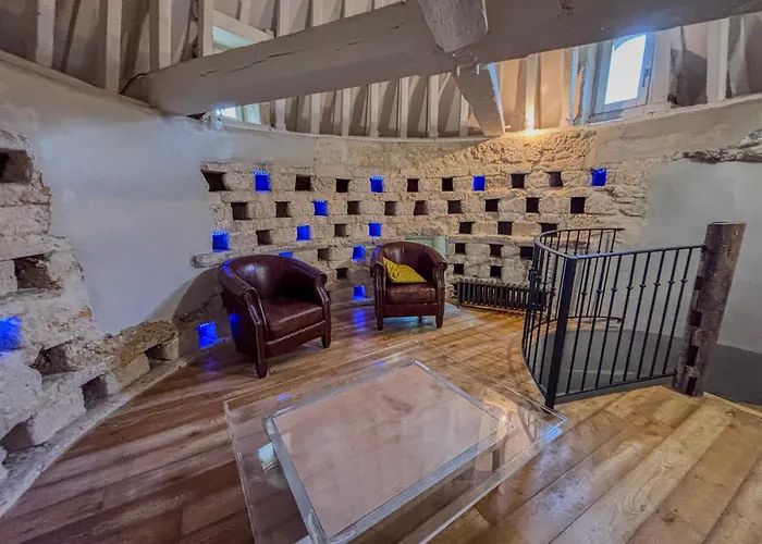 Manoir Xv Et Grange Avec Piscine Chauffée Privée * Saint-Ouen-de-la-Cour